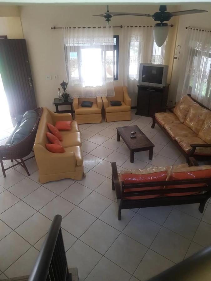 Belissima Casa Em Itauna A 300 Metros Da Praia Saquarema Exterior foto